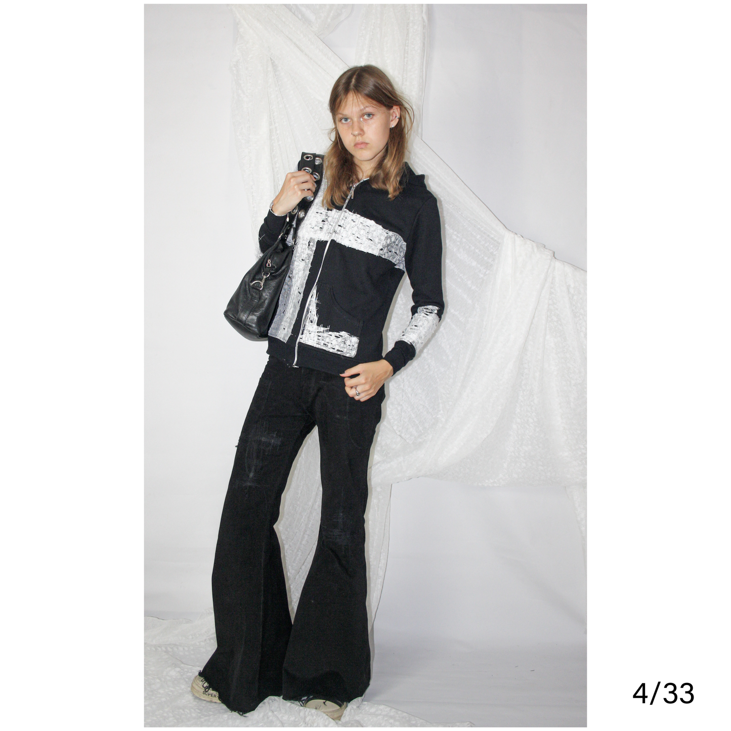 slim fit hoodie - "sitonka"