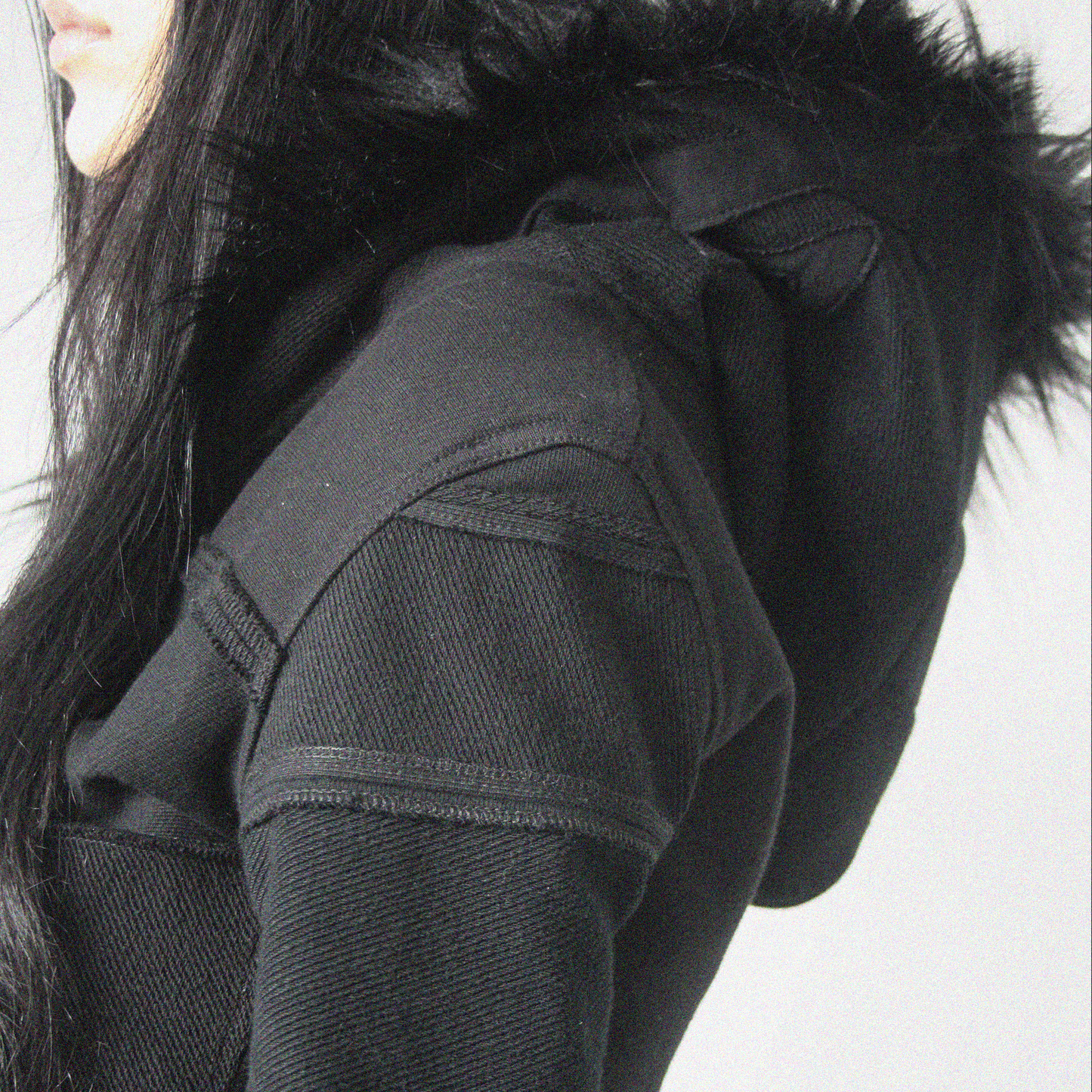BLUZA "fur hoodie"