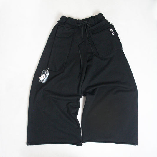 WIDELEG SWEATPANTS - BLACK